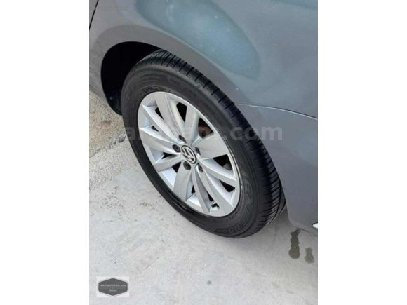 TEMİZ DEĞİŞENSİZ PASSAT