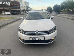 MUTLUDAN BOYASIZ HATASIZ 2013 PASSAT 1.4 TSI COMFORTLINE SUNROOF