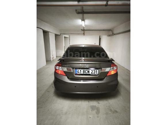Sahibinden Honda Civic 1.6i VTEC Eco Elegance 2014 Model