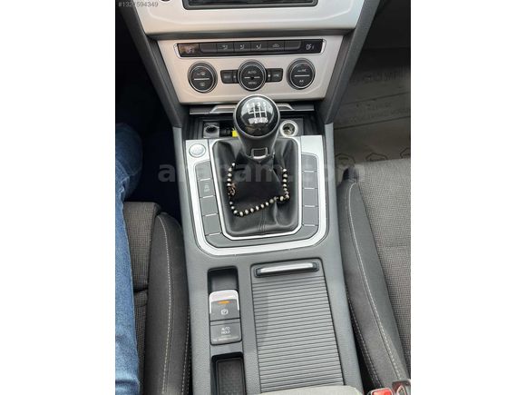 BULVAR AUTO'DAN 2016 PASSAT 155.000 KM HTSZ COMFRTLNE CAM TAVAN