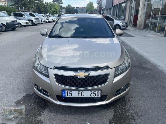 2011/BOYASIZ İLK SAHİNDN CRUZE MANUEL VİTES LPG Lİ