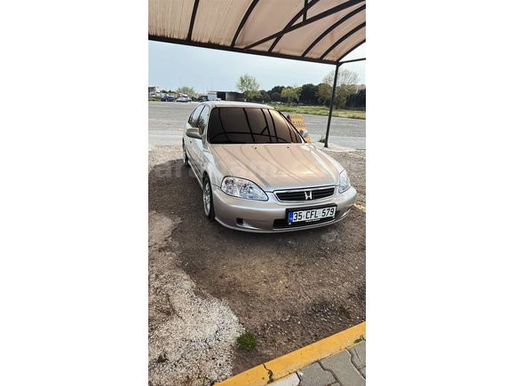 Sahibinden Honda Civic 1.6 i ES 2001 Model 