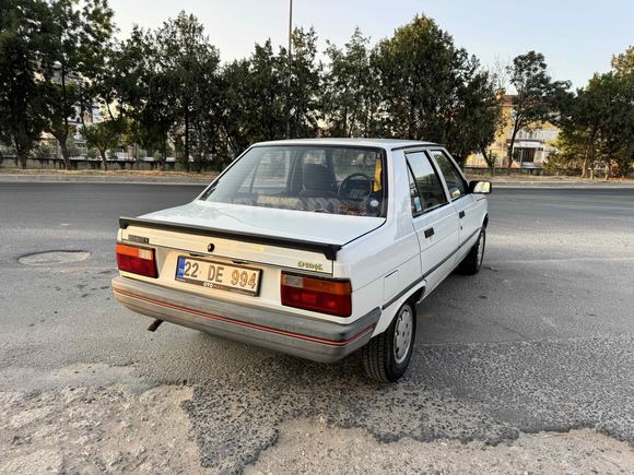 Öykü Oyo'dan Renault R 9 1.4 Spring  Orjinal Çürüksüz