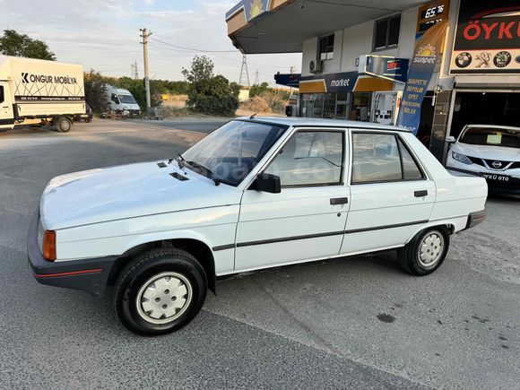 Öykü Oyo'dan Renault R 9 1.4 Spring  Orjinal Çürüksüz