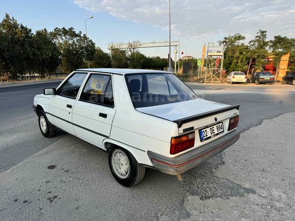 Öykü Oyo'dan Renault R 9 1.4 Spring  Orjinal Çürüksüz