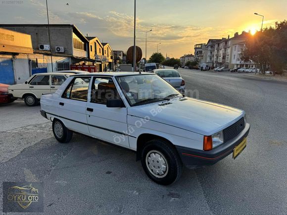 Öykü Oto'dan Renault Spring Değişensiz Orjinal Bakımlı