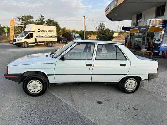 Öykü Oyo'dan Renault R 9 1.4 Spring  Orjinal Çürüksüz