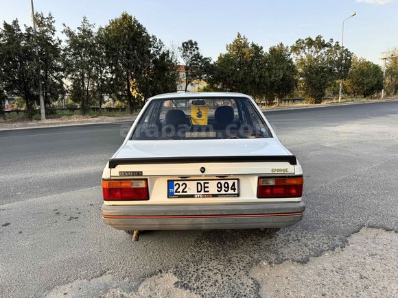 Öykü Oyo'dan Renault R 9 1.4 Spring  Orjinal Çürüksüz