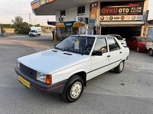 Öykü Oyo'dan Renault R 9 1.4 Spring  Orjinal Çürüksüz