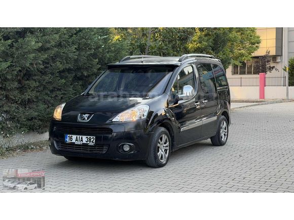 2009 ÇİFT SÜRGÜ PARTNER TEPEE