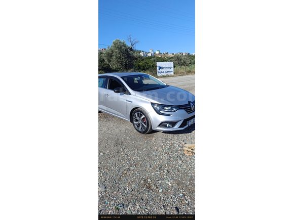 DİZEL İCON MEGANE BAKMADAN GEÇME )