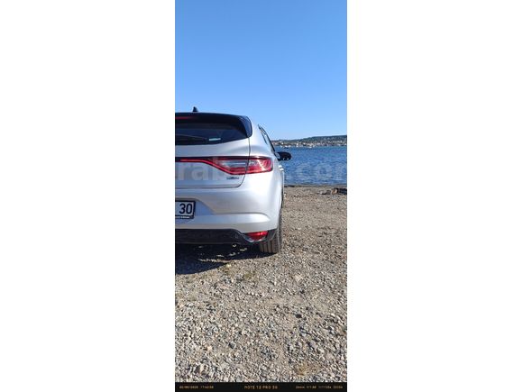 DİZEL İCON MEGANE BAKMADAN GEÇME )