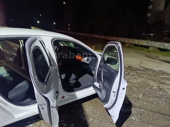 Sahibinden Citroen C-Elysée 1.6 HDi Exclusive 2014 Model 