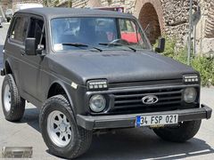 ARAZİ KEÇİSİ LADA NIVA 4x4 EŞSİZ GÜZEL ZIRH KAPLAMA YENİ MUAYNE