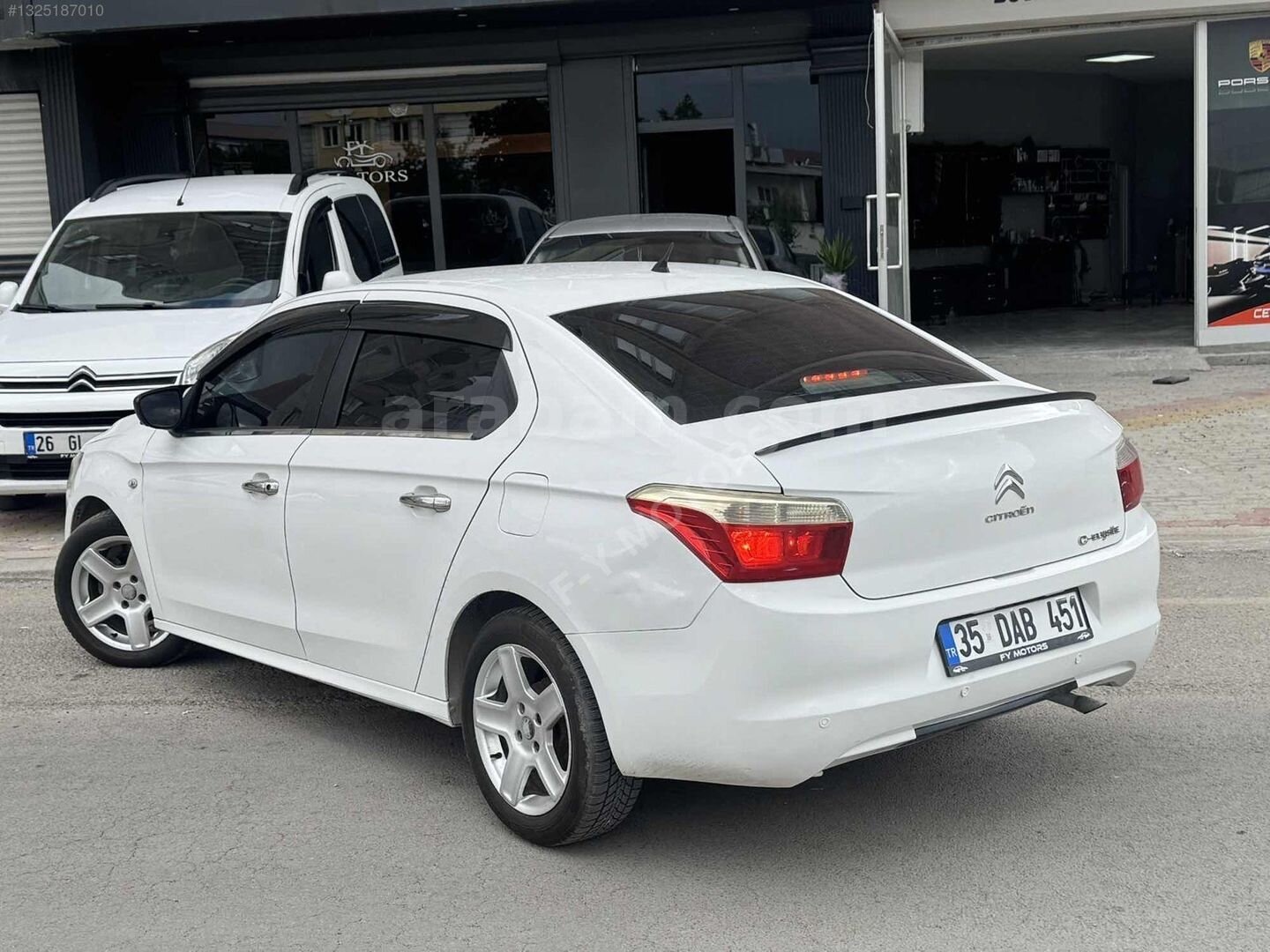 Galeriden Citroen C-Elysée 1.2 VTi Attraction 2013 Model Van 208.000 km Beyaz 3