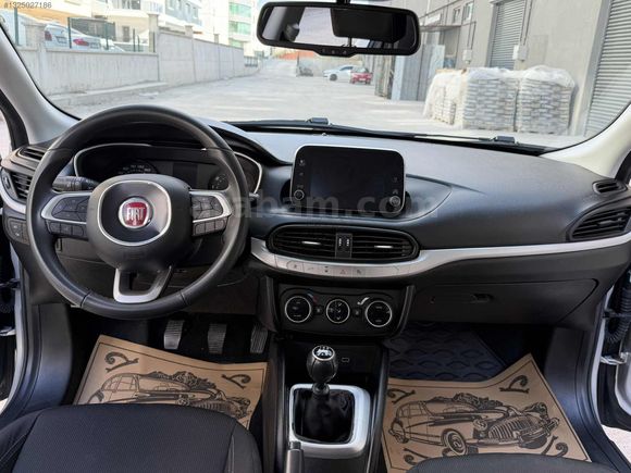 2020 1.4 URBAN PLUS 70 BİNDE TEMİZ BAKIMLI HATASIZ