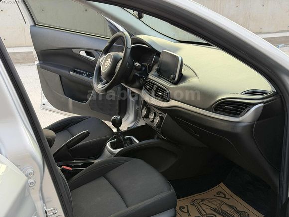 2020 1.4 URBAN PLUS 70 BİNDE TEMİZ BAKIMLI HATASIZ