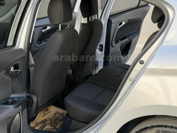 2020 1.4 URBAN PLUS 70 BİNDE TEMİZ BAKIMLI HATASIZ