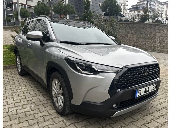 TOYOTA COROLLA CROSS HYBRİD ÖĞRETMENDEN TEMİZ