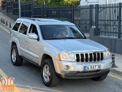 GRAND CHEROKEE 3.0 DİZEL 1 DEĞİŞEN BOYA MOTOR MEKANİK KUSURSUZ