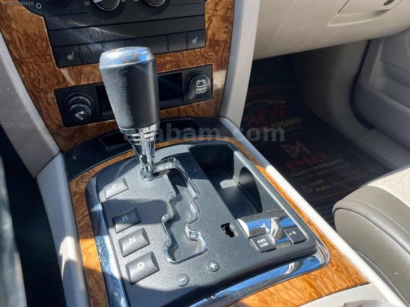 2009 MODEL GRAND CHEROKEE. SUNROOFLU
