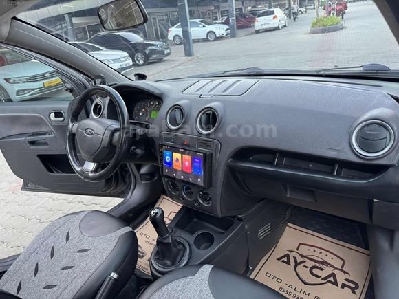 AY'CAR'DAN BAKIMLI 2011 FORD FUSİON