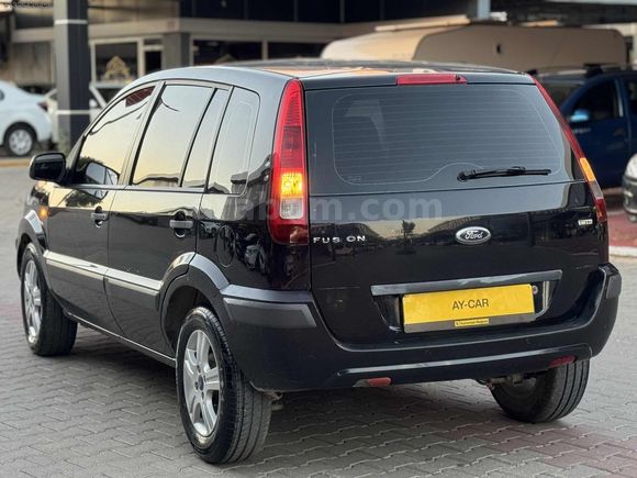 AY'CAR'DAN BAKIMLI 2011 FORD FUSİON