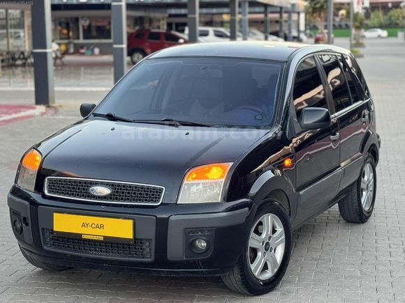 AY'CAR'DAN BAKIMLI 2011 FORD FUSİON