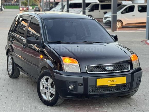 AY'CAR'DAN BAKIMLI 2011 FORD FUSİON