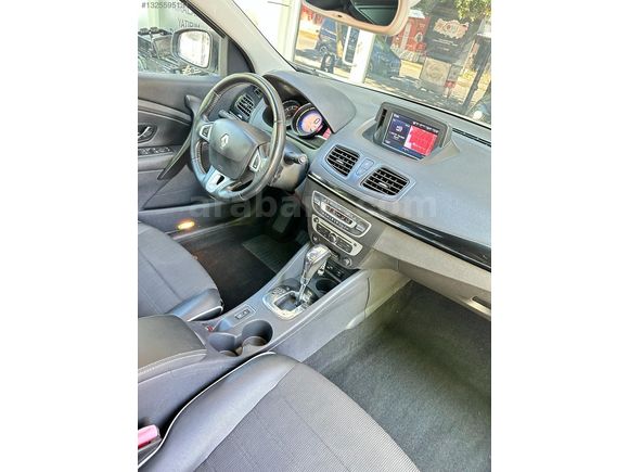 İLK SAHİBİNDN/FULL SERVİS BAKIMLI/SANROUF/OTOMOTİK/100 BİN KM'DE