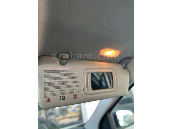 İLK SAHİBİNDN/FULL SERVİS BAKIMLI/SANROUF/OTOMOTİK/100 BİN KM'DE