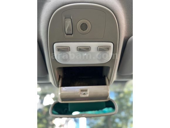 İLK SAHİBİNDN/FULL SERVİS BAKIMLI/SANROUF/OTOMOTİK/100 BİN KM'DE