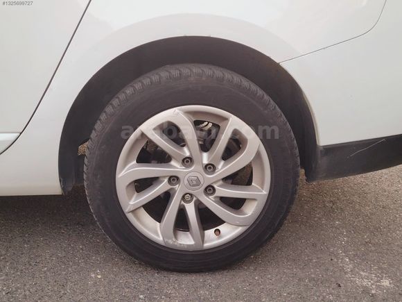 RENAULT FULENCE 1,6 İCON PİRESTİJ FULL PAKET