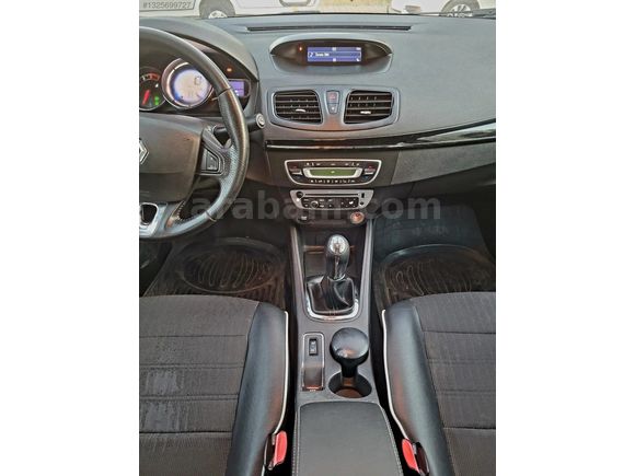 RENAULT FULENCE 1,6 İCON PİRESTİJ FULL PAKET
