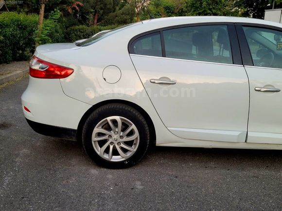 RENAULT FULENCE 1,6 İCON PİRESTİJ FULL PAKET