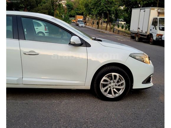 RENAULT FULENCE 1,6 İCON PİRESTİJ FULL PAKET