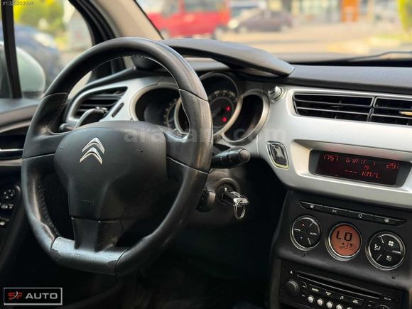 SF AUTO'DAN BOYASIZ TRAMERSİZ CAM TAVANLI 149.***KM'DE C3