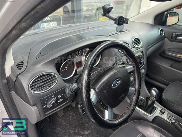 FORD FOCUS CAM TAVAN