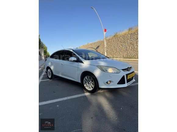 EKSPER GARANTİLİ 242.000 KM DE OTOMATİK VİTES