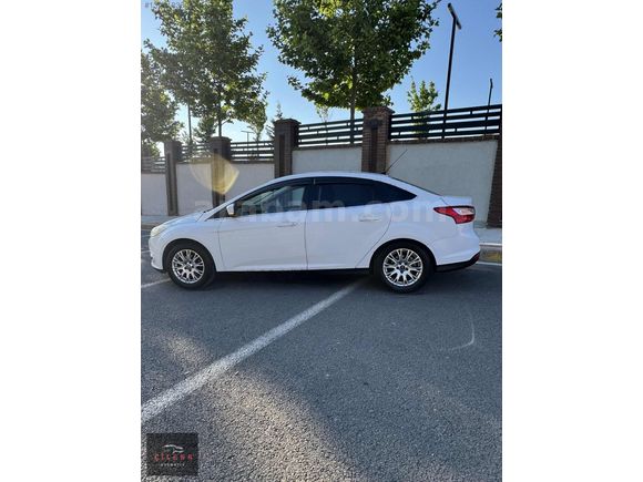 EKSPER GARANTİLİ 242.000 KM DE OTOMATİK VİTES