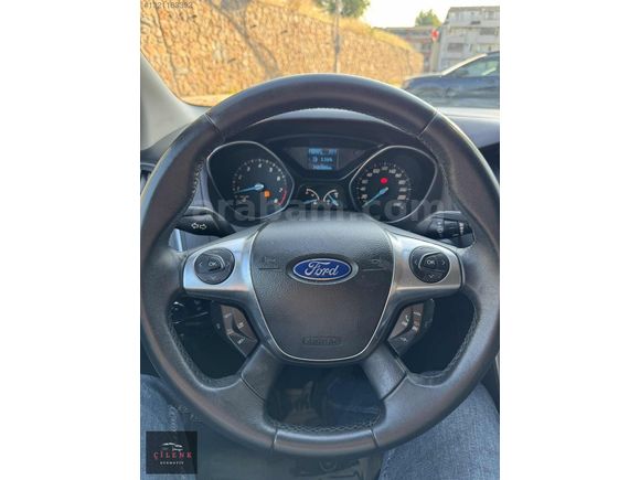 EKSPER GARANTİLİ 242.000 KM DE OTOMATİK VİTES