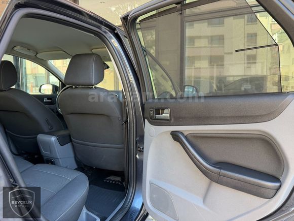 İLK EL TR DE EMSALSİZ KM 112.ooo SERVİS BAKIMLI FOCUS TİTANYUM