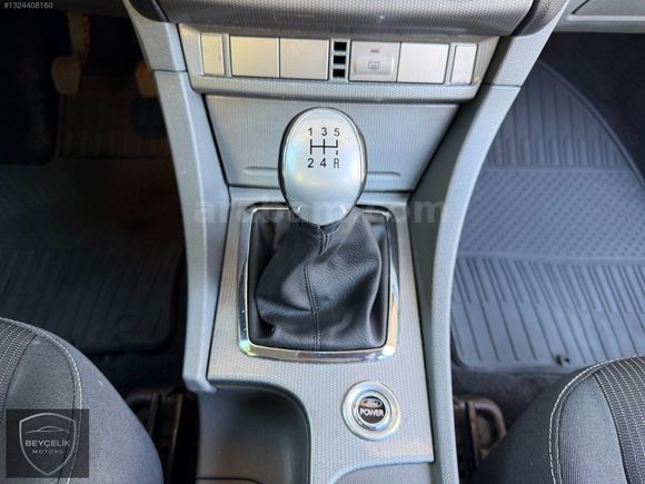 İLK EL TR DE EMSALSİZ KM 112.ooo SERVİS BAKIMLI FOCUS TİTANYUM