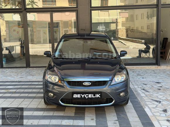 İLK EL TR DE EMSALSİZ KM 112.ooo SERVİS BAKIMLI FOCUS TİTANYUM