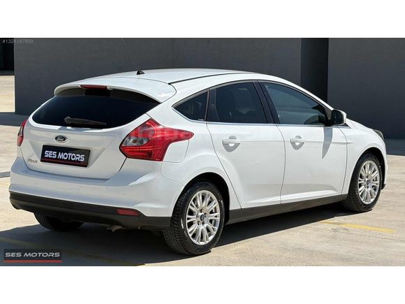 HATASIZ 2013 MODEL FORD FOCUS TİTANİUM 1.6 LPG OTOMATİK