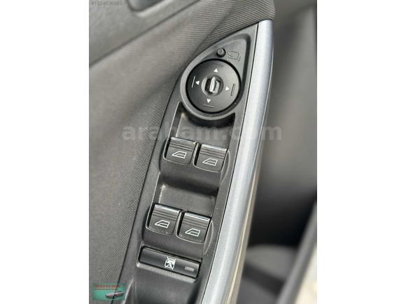 2013 +BOYASIZ+109 BİN KM'DE+TITANIUM SMART PAKET+LPĞ+ÇELİK SİBOB