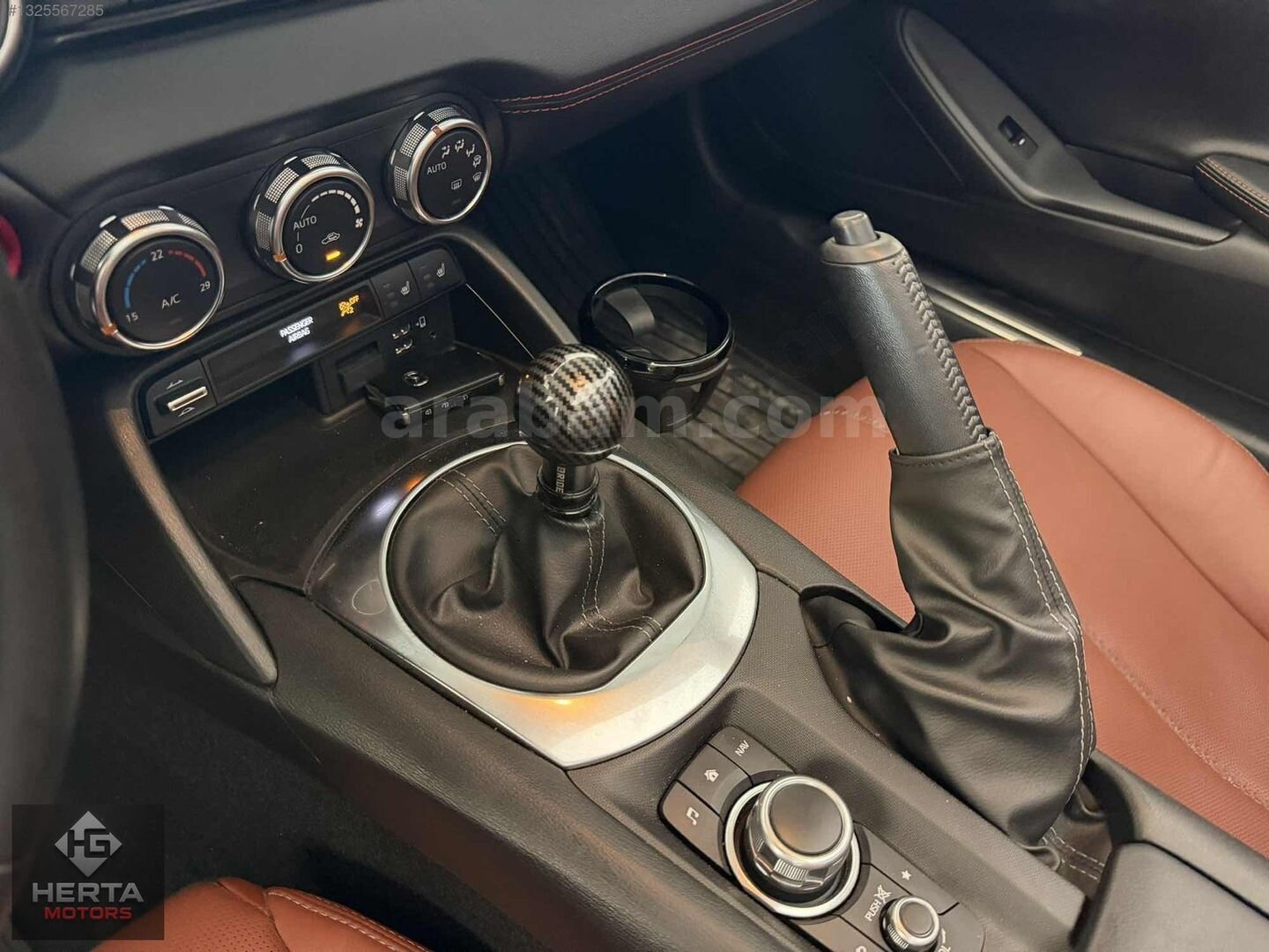 Galeriden Mazda MX MX-5 1.5 2022 Model İstanbul 25.500 km Gri 3