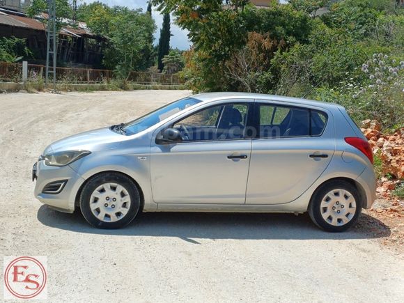 2012 BENZIN LPG HYUNDAI İ 20.. 269 BIN KMDE