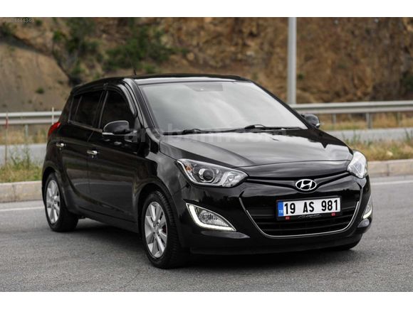 i20 SENSE LPG Lİ MANUEL VİTES TERTEMİZ ARAÇ