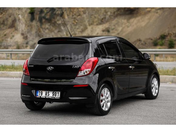 i20 SENSE LPG Lİ MANUEL VİTES TERTEMİZ ARAÇ